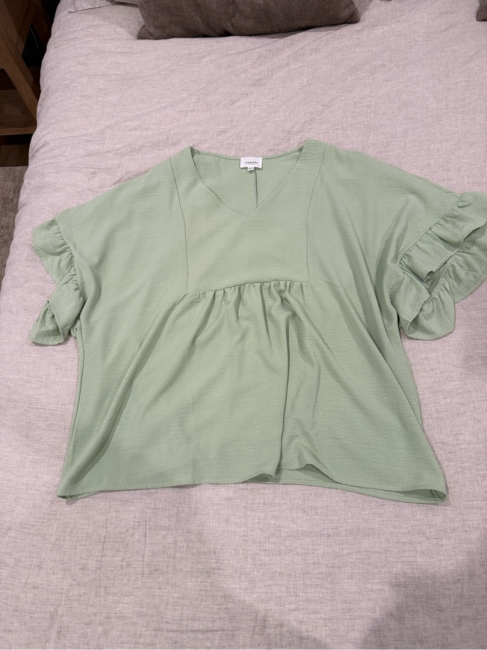 ANDREE BY UNIT Sage Green Ruffle Sleeve V-Neck Blouse